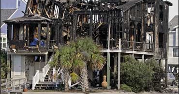 Beach House Fire Survivor's Frantic Escape CBS News