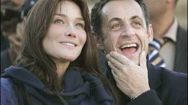 French President Nicolas Sarkozy and supermodel-turned singer Carla Bruni 