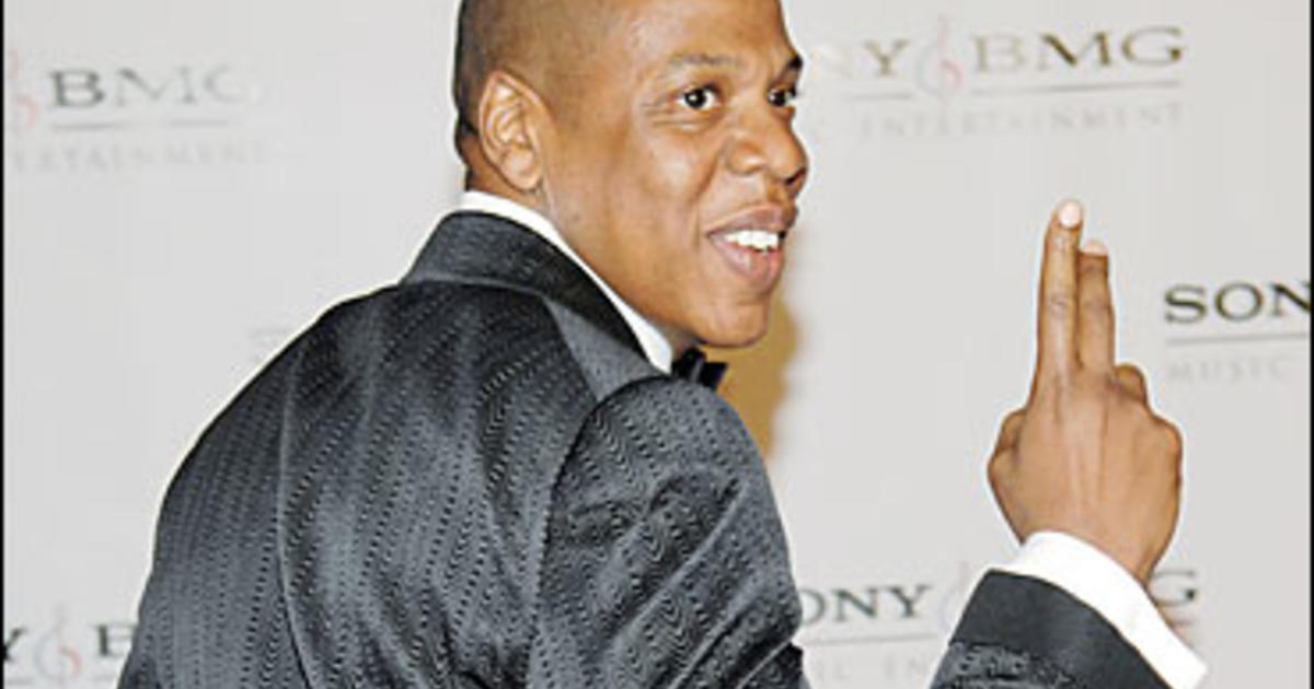 Jay Z and Alicia Keys perform Empire State of Mind before the start of  the New York Yankees versus the Philadelphia Phillies game two of the World  Series at Yankee Stadium on