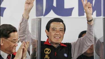 Taiwan's opposition Nationalist Party president-elect Ma Ying-jeou gestures after winning Taiwan's presidential election in Taipei 