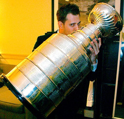 Hockey Fans' Surprise 