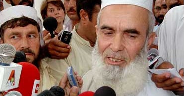 Pakistan Signs Truce With Militants - CBS News