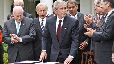 Bush, surveillance bill 