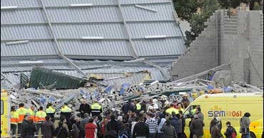 Sports Center Collapse In Spain Kills 4 - CBS News