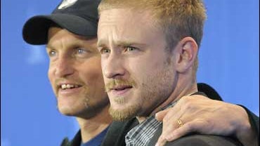 Woody Harrelson and Ben Foster 