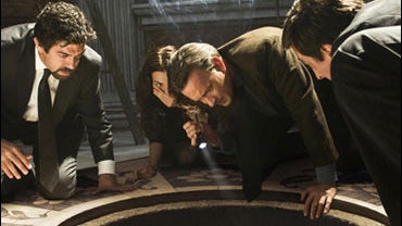 Pierfrancesco Favino, Tom Hanks, Ayelet Zurer and David Pasquesi star in "Angels & Demons," from the author of "The Da Vinci Code." 