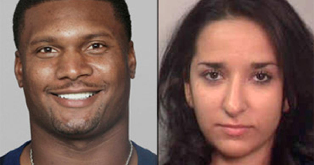 Felon Gets 2 1/2 Years in McNair Gun Case - CBS News