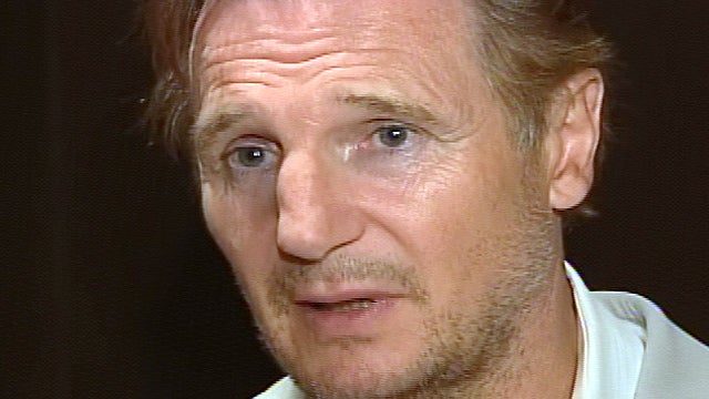 LiamNeeson_carpet_0812.jpg 