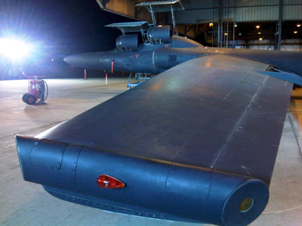 The U-2's Wingspan 