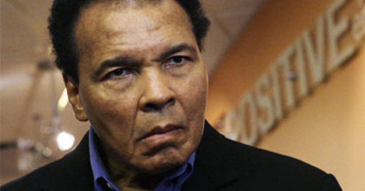 Muhammad Ali at Parkinson's Center Opening - CBS News