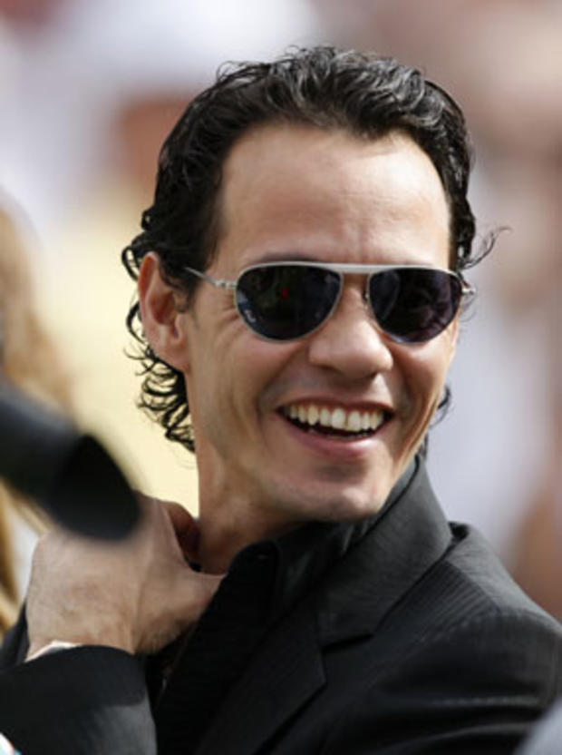 Marc Anthony  on  Dolphns' Sideline 