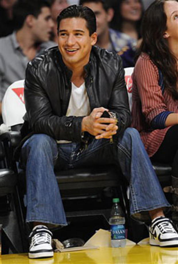  Mario Lopez Cheers from Sidelines 