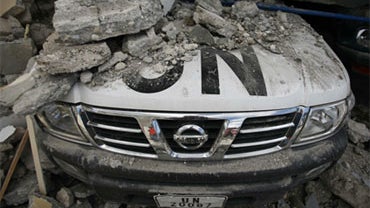 Haiti earthquake - U.N. car 
