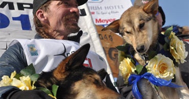 Mackey Wins Iditarod for 4th Straight Time - CBS News