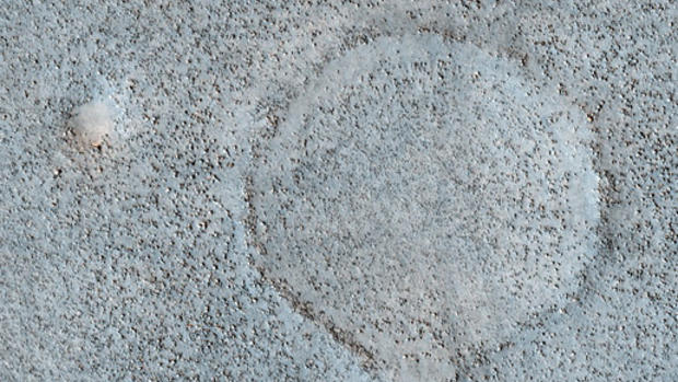 Latest shots from the Mars Reconnaissance Orbiter 