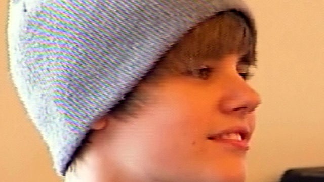 ent_0428_BIEBER_03.jpg 