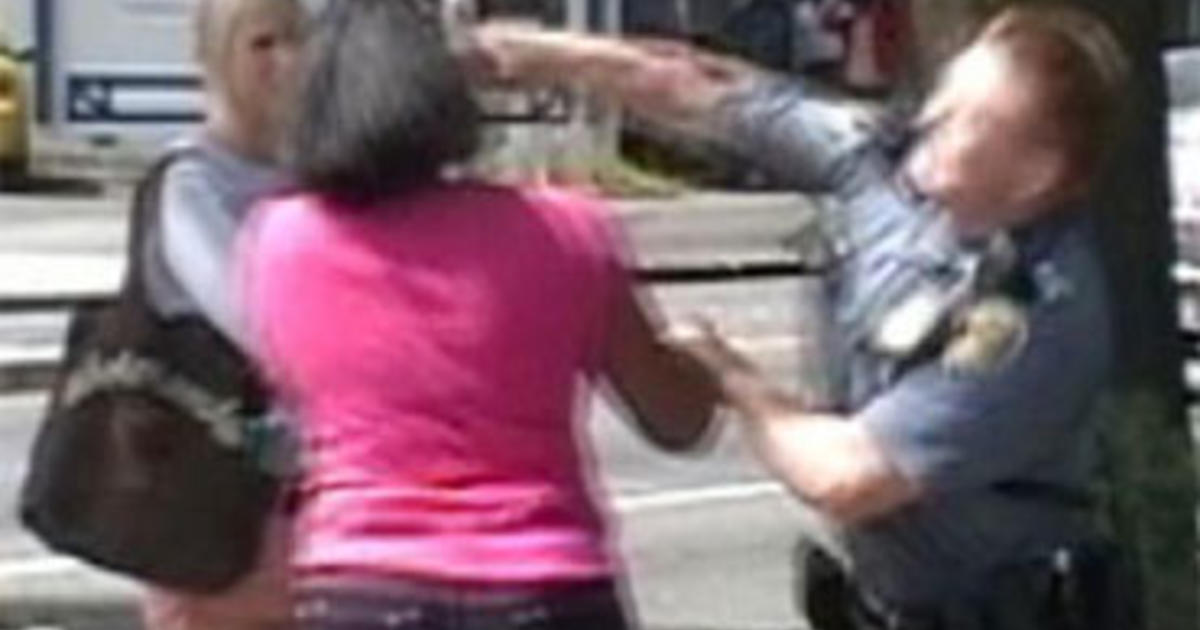Seattle Police Beating Caught On Tape Again Cbs News