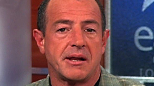 es_0706_LOHAN_INT.jpg 