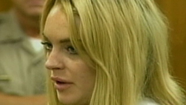 es_0708_LOHAN_PKG.jpg 