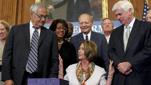 Nancy Pelosi, Barney Frank, Christopher Dodd 