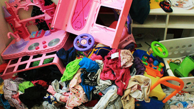 Hoarders: Cindy Carroll's Shocking Story 