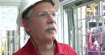 Go-To Man for Oil Well Blowouts Feels Pressure - CBS News