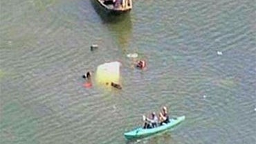 Small Plane Crash Redwood City, Calif. 