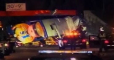 Doubledecker Bus Crash in Upstate N.Y. Kills 4 CBS News