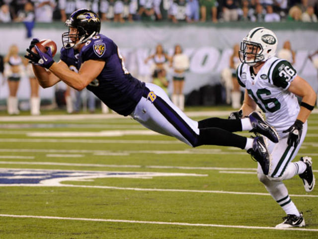 13 September 2010: New York Jets safety Jim Leonhard (36) reacts