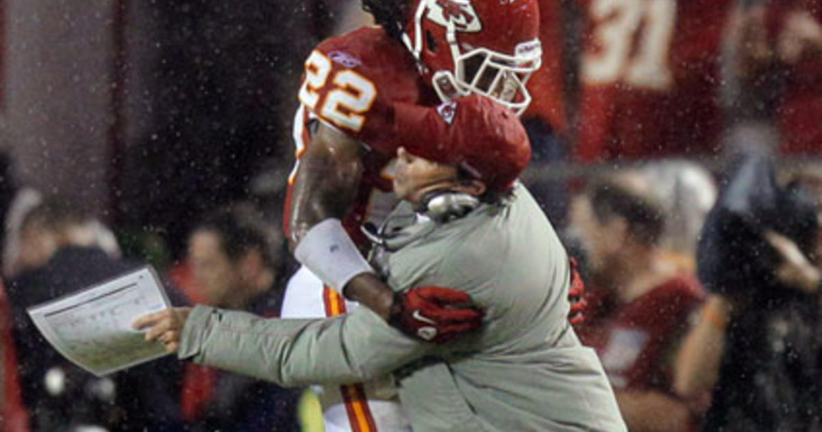 Kansas City Chiefs wide receiver Dexter McCluster (22) is upended