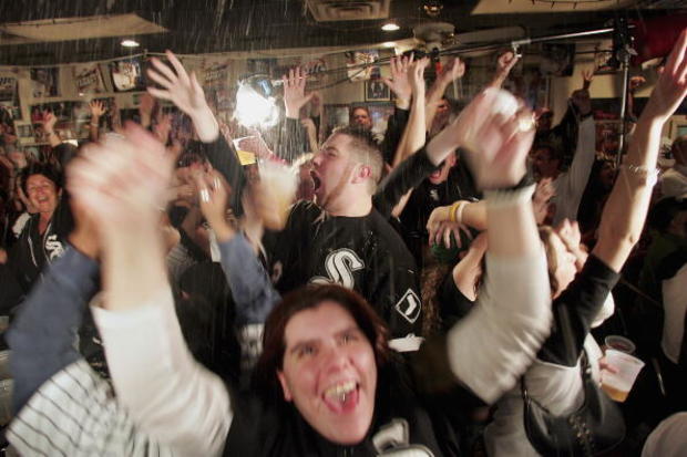 White Sox Fans Celebrate First World Series Title Since 1917 