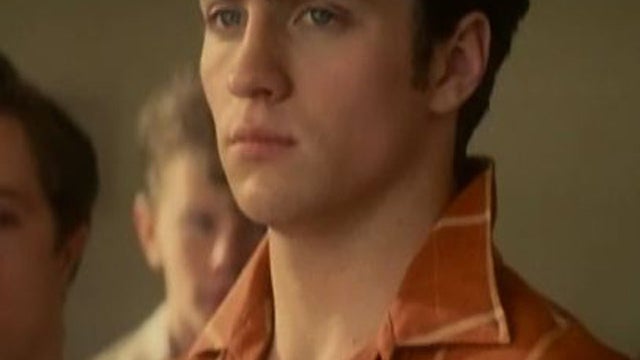 ent_lennonpic1007.jpg 