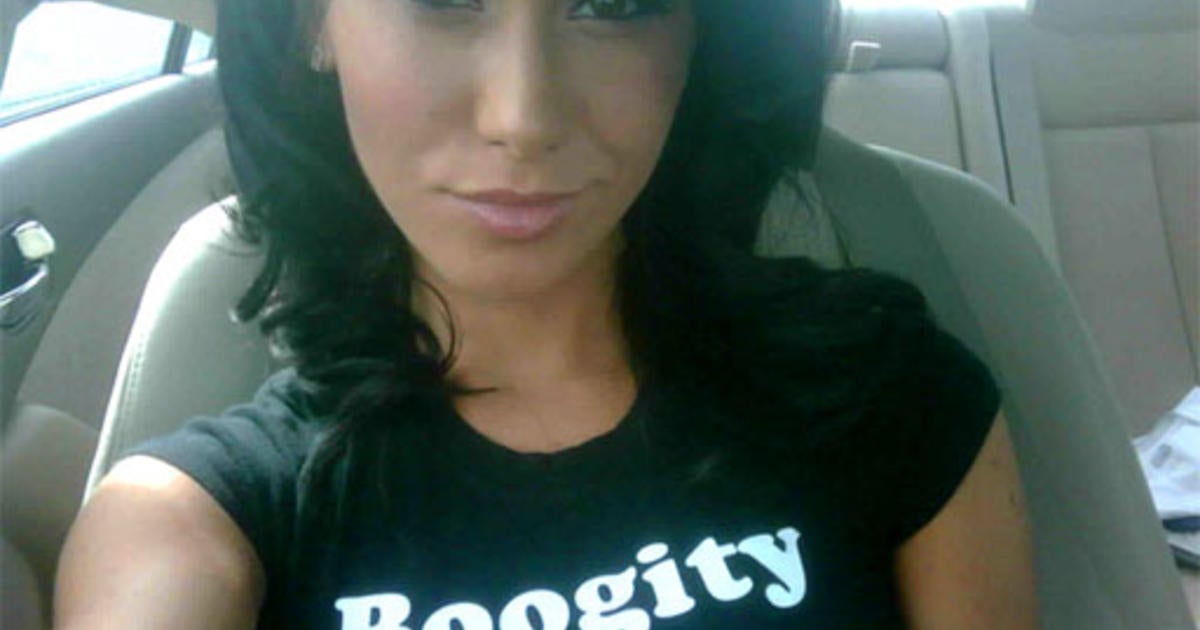 Jenn Sterger (PICTURES): Brett Favre Scandal Investigated by NFL - CBS News