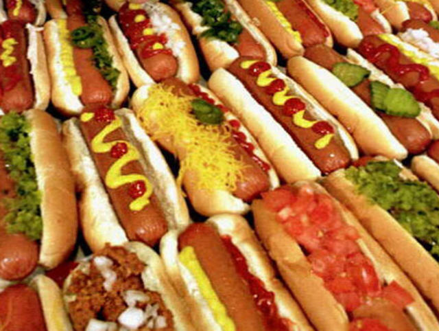 Brasil Brazil East Boston - Sunday is the Hot Dog day :p The best