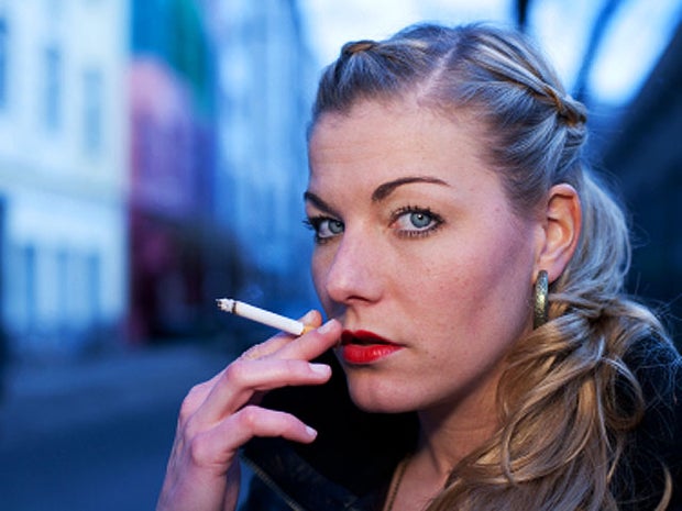 woman smoking 4x3