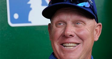 Cubs Pick Mike Quade as New Manager CBS News