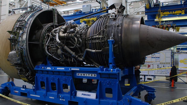 Inside an Airliner's Engine Shop 