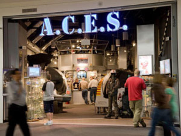 A.C.E.S. at Mall Of America 