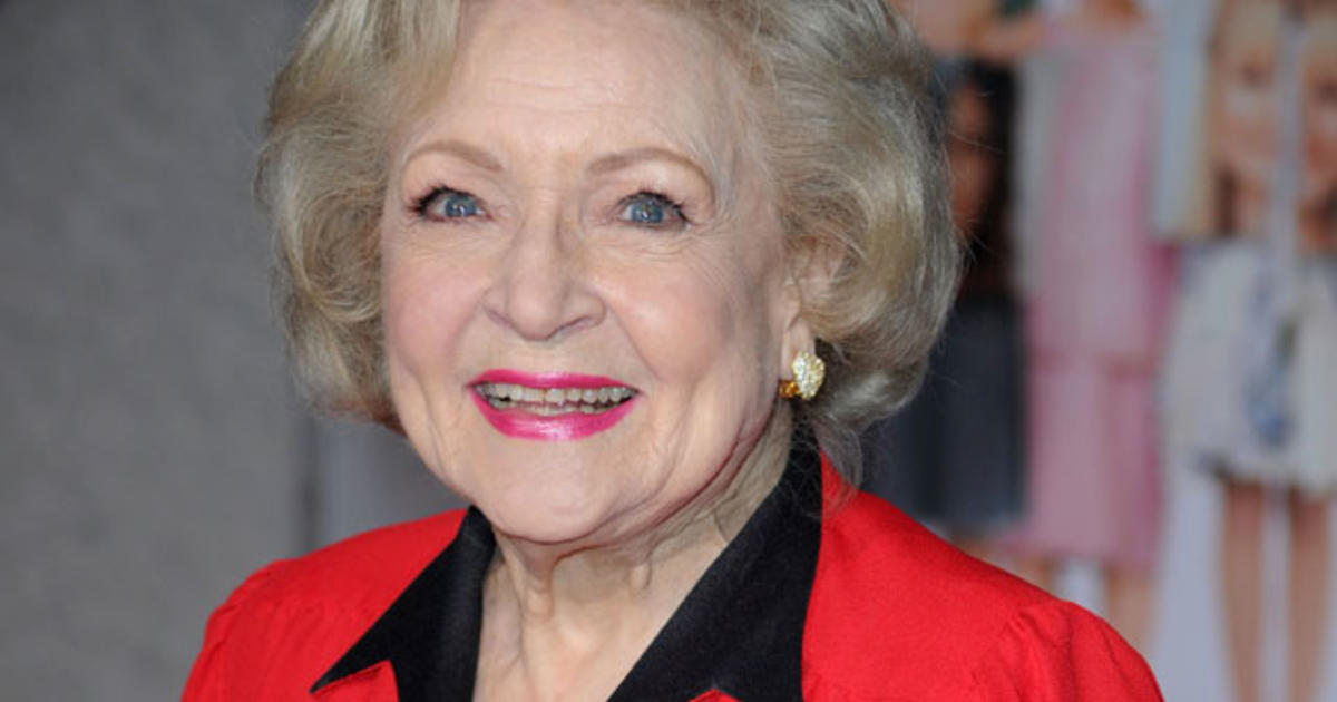 Betty White: Gay Marriage Should Be Legal - CBS News