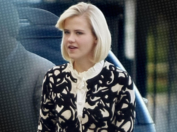 Elizabeth Smart Trial: First Day Interrupted Pending Defense's Petition to Relocate Trial 