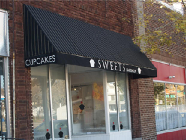 Sweets Bakeshop, Cupcakes, St. Paul 