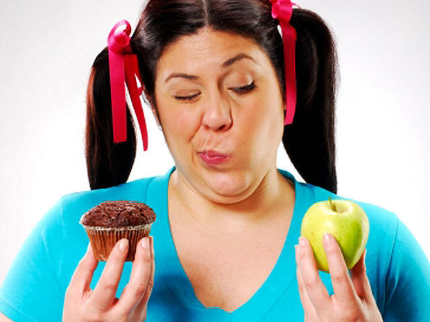 cupcake, woman, healthy eating, istockphoto, 4x3 