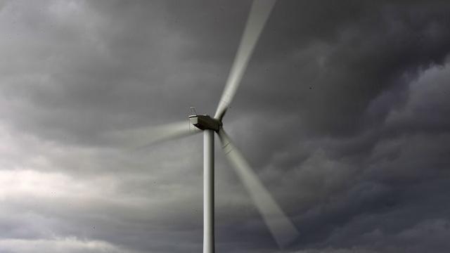 wind-turbine.jpg 