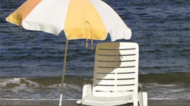 beach4umbrellachair_generic.jpg 