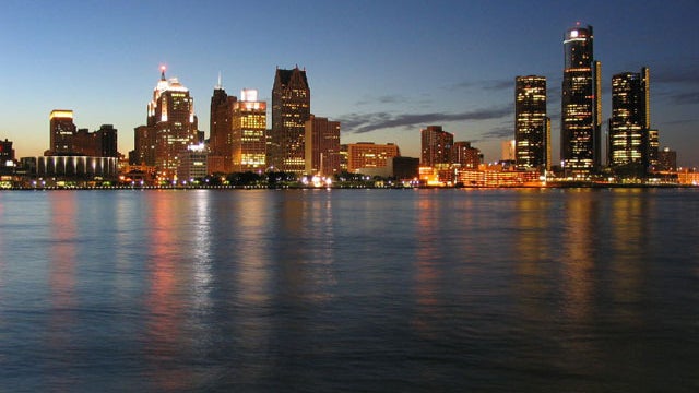 03Detroitskyline.jpg 