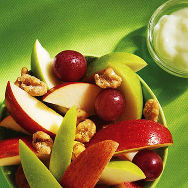 mcdonald-fruit-walnut-salad.jpg 