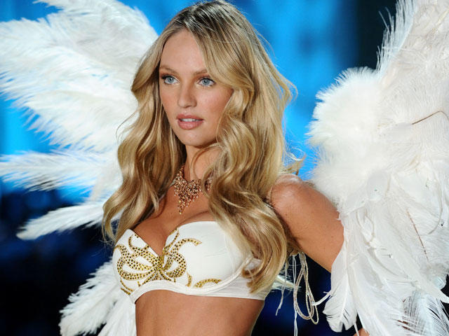 Victoria's Secret Fashion Show: Three Newest Angels Stretch