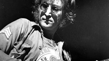 John Lennon (PICTURES): 30 Years Later, Fans Remember Lennon On Murder Anniversary 