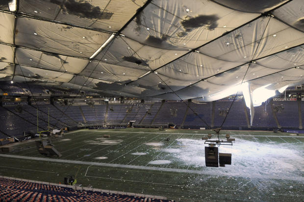 Repairs Continues After Metrodome Roof Collapses 