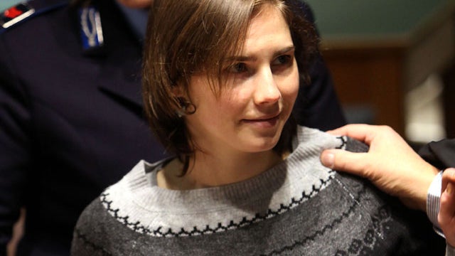 amandaknox_121410_01.jpg 